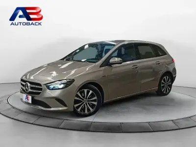 Usado Mercedes B250 217 CV (159 kW) 2020 Oro Utilitario