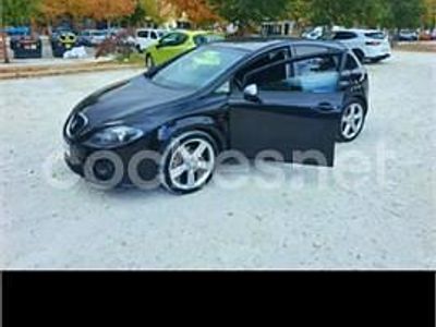 Usado Seat Leon FR 170 CV (125 kW) 2007 Negro Utilitario