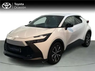 Usado Toyota C-HR Advance 140 CV (102 kW) 2025 SUV