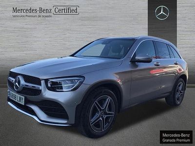 Gris / plateado Usado 2022 Mercedes GLC220 AMG line SUV | 45.500 € (Caro)
