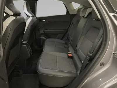 Usado Renault Captur Zen 159 CV (116 kW) 2020 Gris SUV