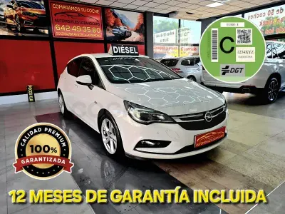 Usado Opel Astra Elegance 110 CV (80 kW) 2016 Blanco Berlina