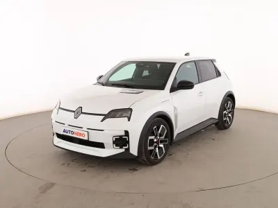 Usado Renault 5 E-Tech Komfort 110 kW (150 CV) 2025 Blanco Berlina