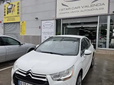 Usado Citroën DS4 Style 114 CV (83 kW) 2014 Blanco Utilitario