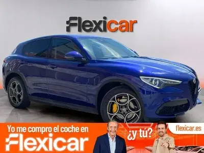 Usado Alfa Romeo Stelvio Sprint 200 CV (147 kW) 2021 Azul SUV