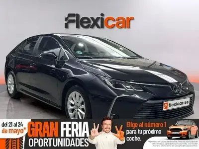 Usado Toyota Corolla Business Edition 125 CV (91 kW) 2023 Negro Berlina