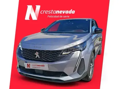 Usado Peugeot 3008 Allure 130 CV (95 kW) 2024 Gris / plata SUV