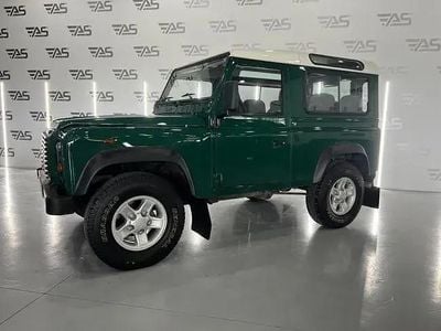 Usado Land Rover Defender SE 122 HP (89 kW) 2002 Verde Carrinha