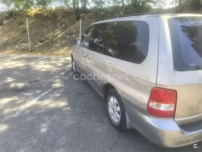 Usado Kia Carnival
