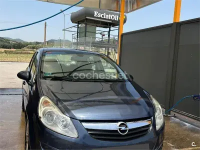 Usado Opel Corsa Cosmo 90 CV (66 kW) 2009 Azul Utilitario