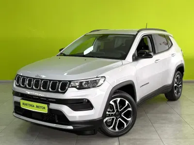 Usado Jeep Compass Limited 130 CV (95 kW) 2023 Plateado SUV