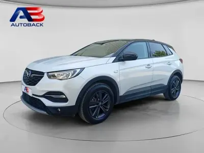 Usado Opel Grandland X Design & Tech 130 CV (95 kW) 2022 Blanco SUV