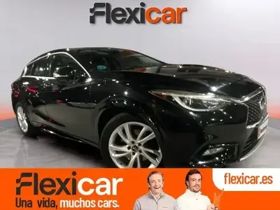 Usado Infiniti Q30 Sport Tech 170 CV (125 kW) 2018 Negro Berlina