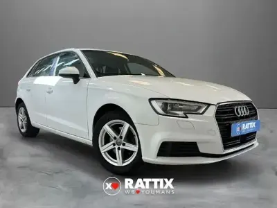 Usado Audi A3 Business 150 HP (110 kW) 2020 Branco Sedan