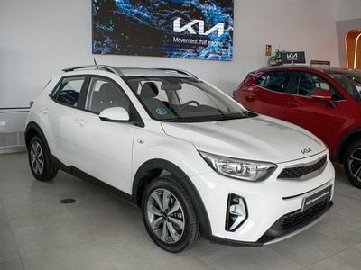 Usado Kia Stonic 100 CV (73 kW) 2024 Blanco SUV