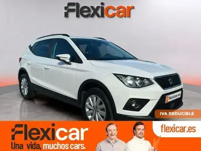 Usado Seat Arona Style 95 CV (69 kW) 2019 Blanco SUV