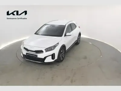 Begagnad Kia XCeed 101 HK (74 kW) 2025 Vit SUV