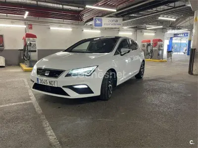 Usado Seat Leon FR 150 CV (110 kW) 2017 Blanco Berlina