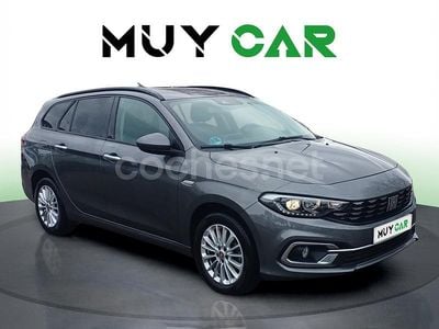 Gris / plata Usado 2022 Fiat Tipo Familiar | 13.990 € (Un poco caro)