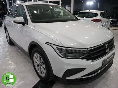 Begagnad VW Tiguan Life 122 HK (89 kW) 2021 Vit SUV