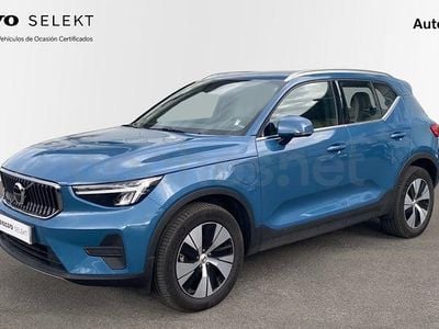 Usado Volvo XC40 Core 211 CV (155 kW) 2023 Azul SUV