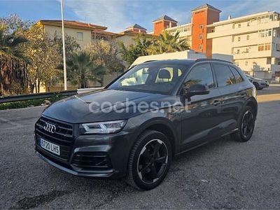 Usado Audi Q5 Comfort 190 CV (139 kW) 2020 Gris / plata SUV