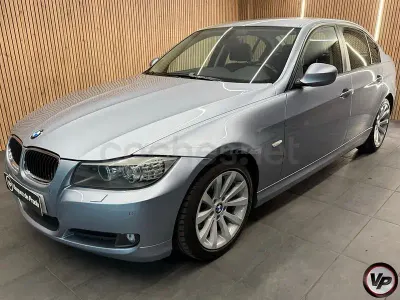 Usado BMW 320 170 CV (125 kW) 2009 Azul Berlina