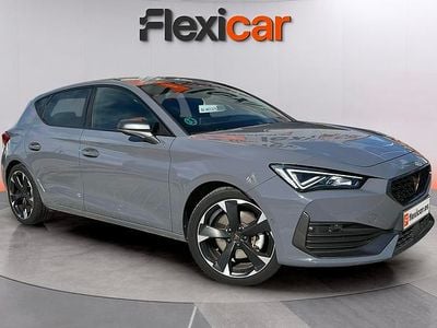 Usado Cupra Leon 190 HP (139 kW) 2023 Cinzento Citadino