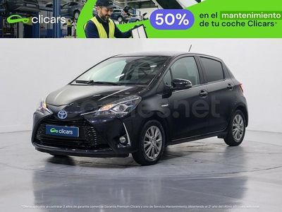 Usado Toyota Yaris Hybrid Active 100 CV (73 kW) 2018 Negro Berlina