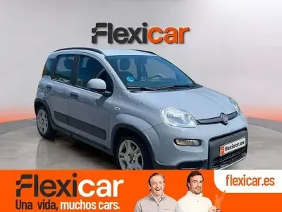 Usado Fiat Panda Cross Cross 70 CV (51 kW) 2023 Gris / plata Utilitario