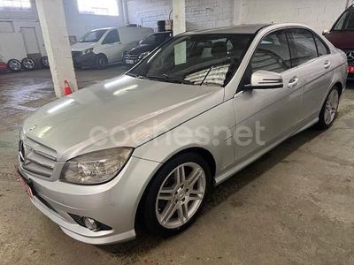 Usado Mercedes C220 Avantgarde 170 CV (125 kW) 2010 Gris / plata Berlina