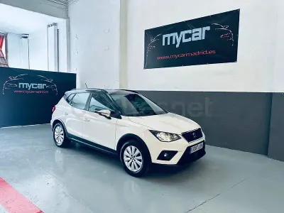 Usado Seat Arona Style 95 CV (69 kW) 2021 Blanco SUV