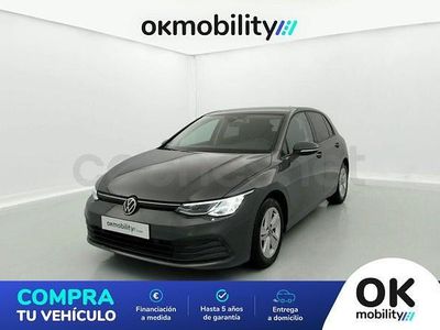 Usado VW Golf VIII Life 150 CV (110 kW) 2020 Gris / plata Familiar