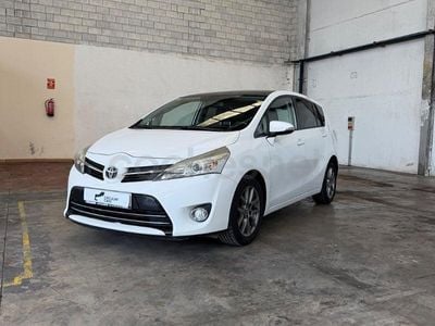 Usado Toyota Verso Advance 112 CV (82 kW) 2015 Blanco Monovolumen