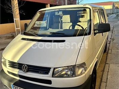 Begagnad VW Transporter 68 HK (50 kW) 2002 Grå Van
