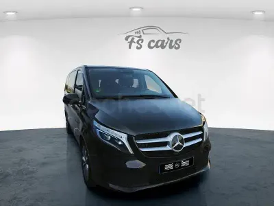 Usado Mercedes V220 Avantgarde 163 CV (119 kW) 2021 Negro Monovolumen
