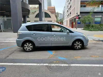 Używany Toyota Corolla Verso Sol 135 KM (99 kW) 2005 Szary Minivan