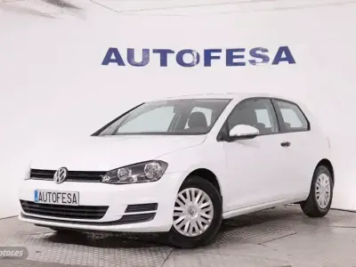 Usado VW Golf VII Trendline 110 CV (80 kW) 2016 Blanco Utilitario