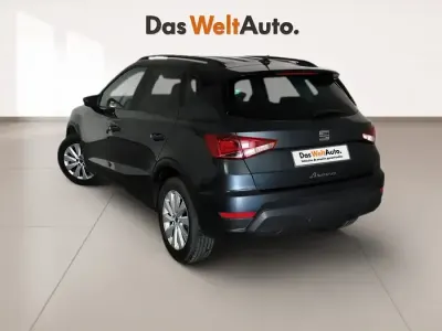 Usado Seat Arona Style 115 CV (84 kW) 2025 Gris SUV
