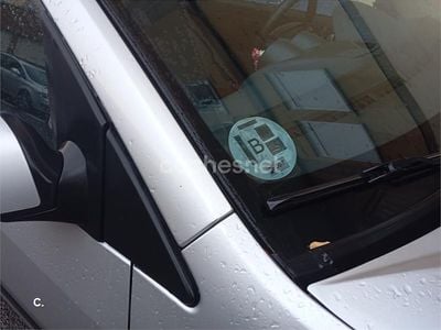 Gris / plata Usado 2008 Ford Fiesta Ambiente Berlina | 2200 € (Buen precio)