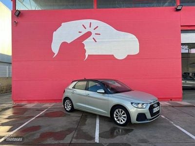 Plateado Usado 2023 Audi A1 Sportback Advanced Utilitario | 22.450 € (Caro)