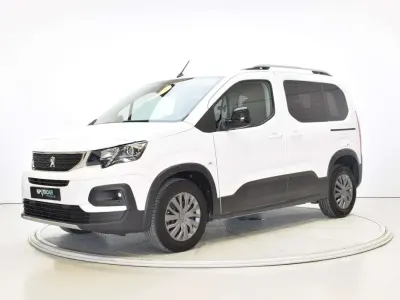 Usado Peugeot Rifter Allure 102 CV (75 kW) 2022 Blanco Monovolumen