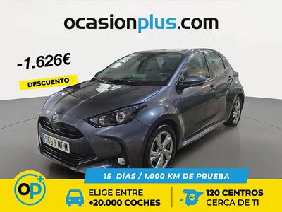 Usado Toyota Yaris Hybrid Active 116 CV (85 kW) 2024 Gris Berlina