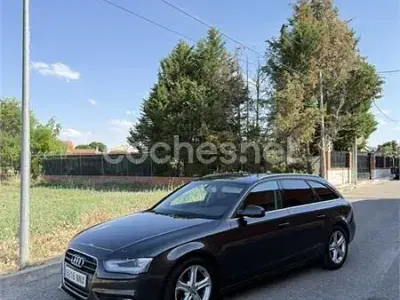 Usado Audi A4 150 CV (110 kW) 2013 Marrón Familiar