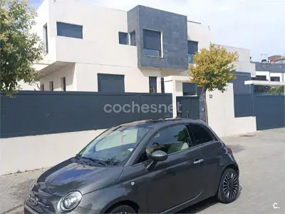 Usado Fiat 500 Lounge 69 CV (50 kW) 2018 Gris / plata Berlina