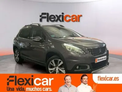 Usado Peugeot 2008 Allure 110 HP (80 kW) 2018 Cinzento SUV