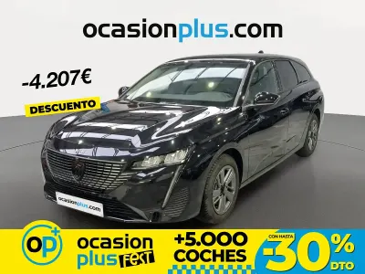 Usado Peugeot 308 Allure 130 CV (95 kW) 2024 Negro Familiar