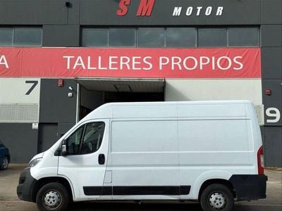 Usado Citroën Jumper 140 CV (102 kW) 2022 Blanco Monovolumen