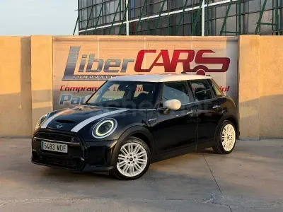 Usado Mini Cooper S 178 CV (130 kW) 2022 Negro Utilitario