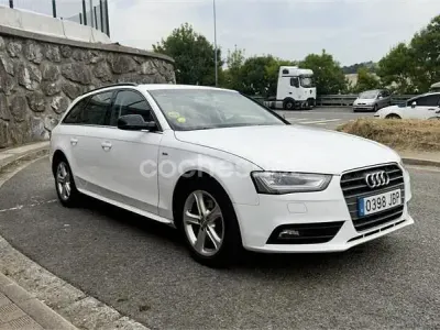 Usado Audi A4 S-Line 150 CV (110 kW) 2014 Blanco Familiar